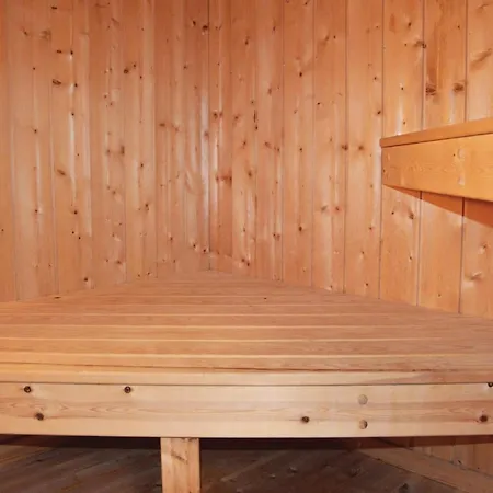 Nice Home In Ringkobing With Sauna *